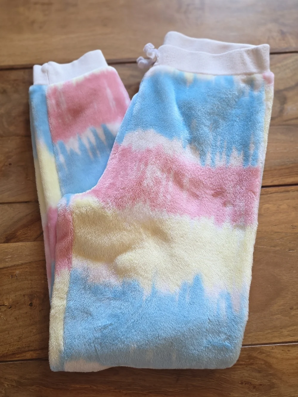 Kids Tie-Dye Plush Pajama Set in Blue, Pink & Yellow